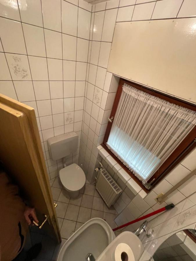 Bonn-Beuel Zentrale Ferienwohnung Mit Parkplaetzen Εξωτερικό φωτογραφία