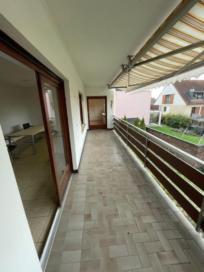 Bonn-Beuel Zentrale Ferienwohnung Mit Parkplaetzen Εξωτερικό φωτογραφία