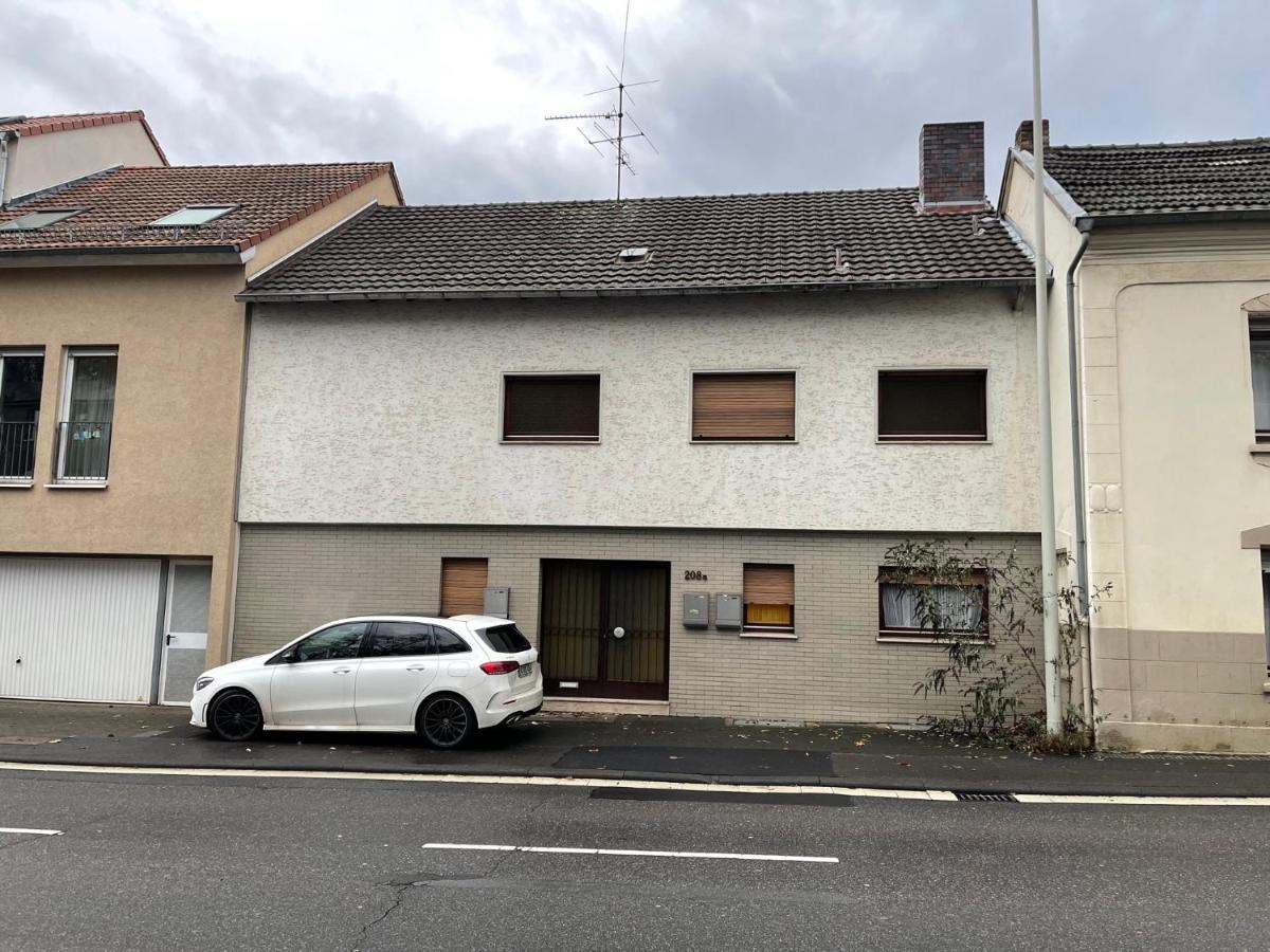 Bonn-Beuel Zentrale Ferienwohnung Mit Parkplaetzen Εξωτερικό φωτογραφία